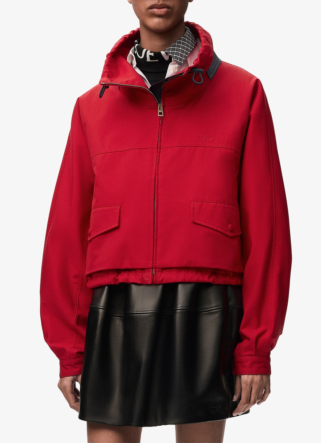 LOEWE Jack in zijdeblend met logoborduring - detail 2 rood