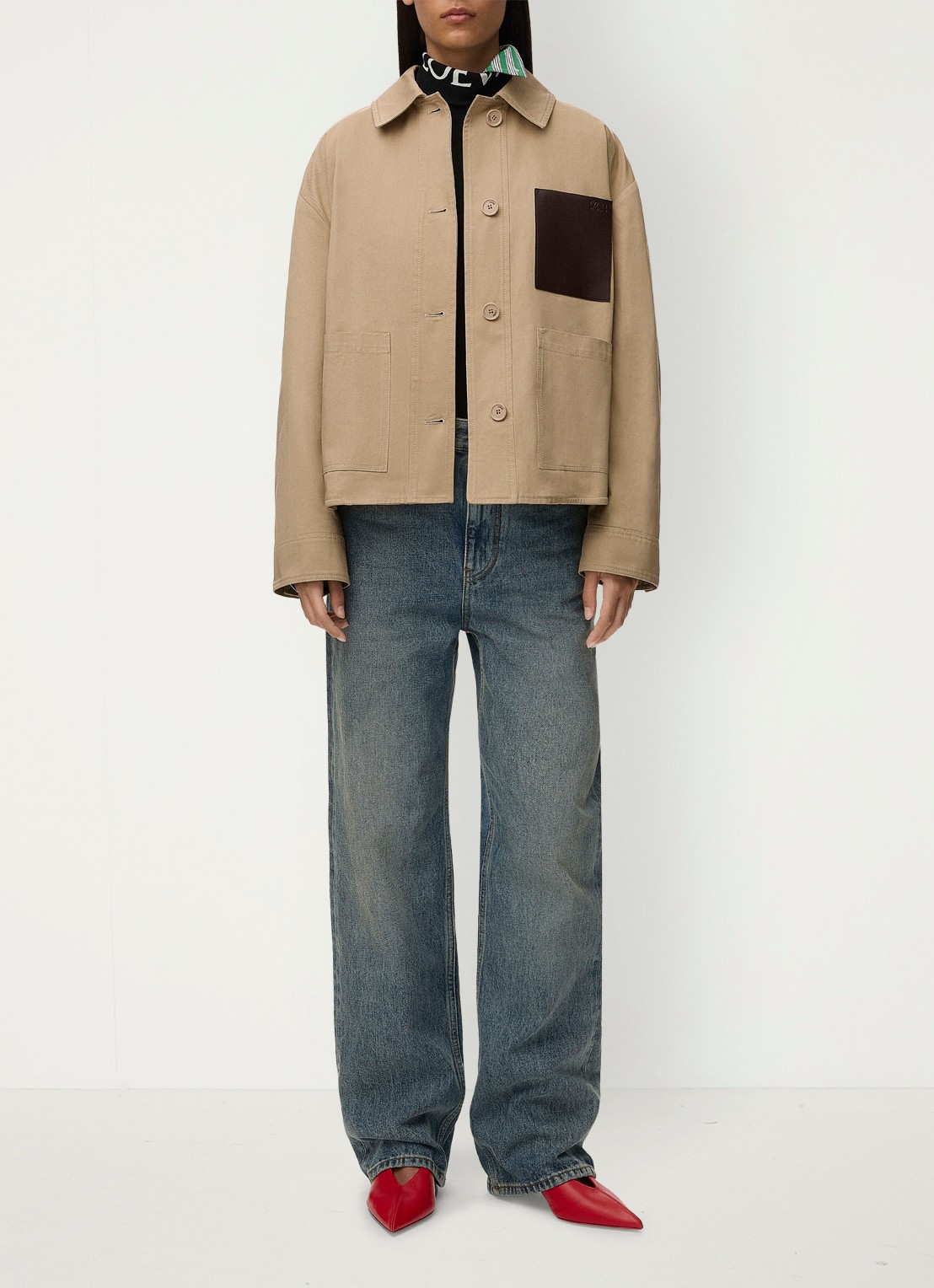 LOEWE Jack met opgestikte zakken - voorkant 3 beige