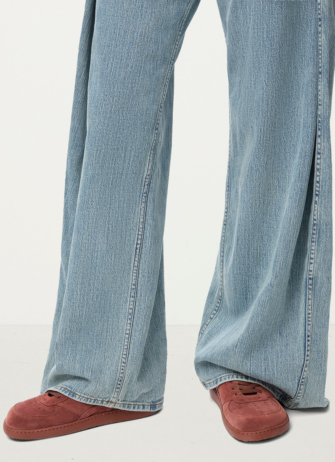 LOEWE Jambo sneaker van kalfssuède - voorkant 5 roodbruin
