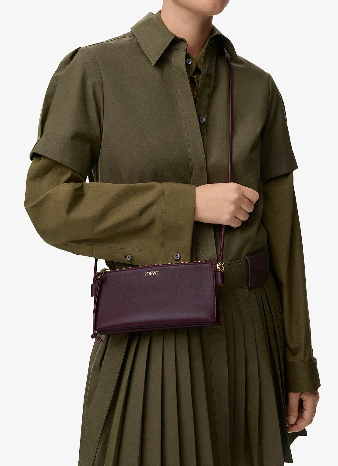 LOEWE Joya crossbodytas van kalfsleer - voorkant 3 bordeauxrood