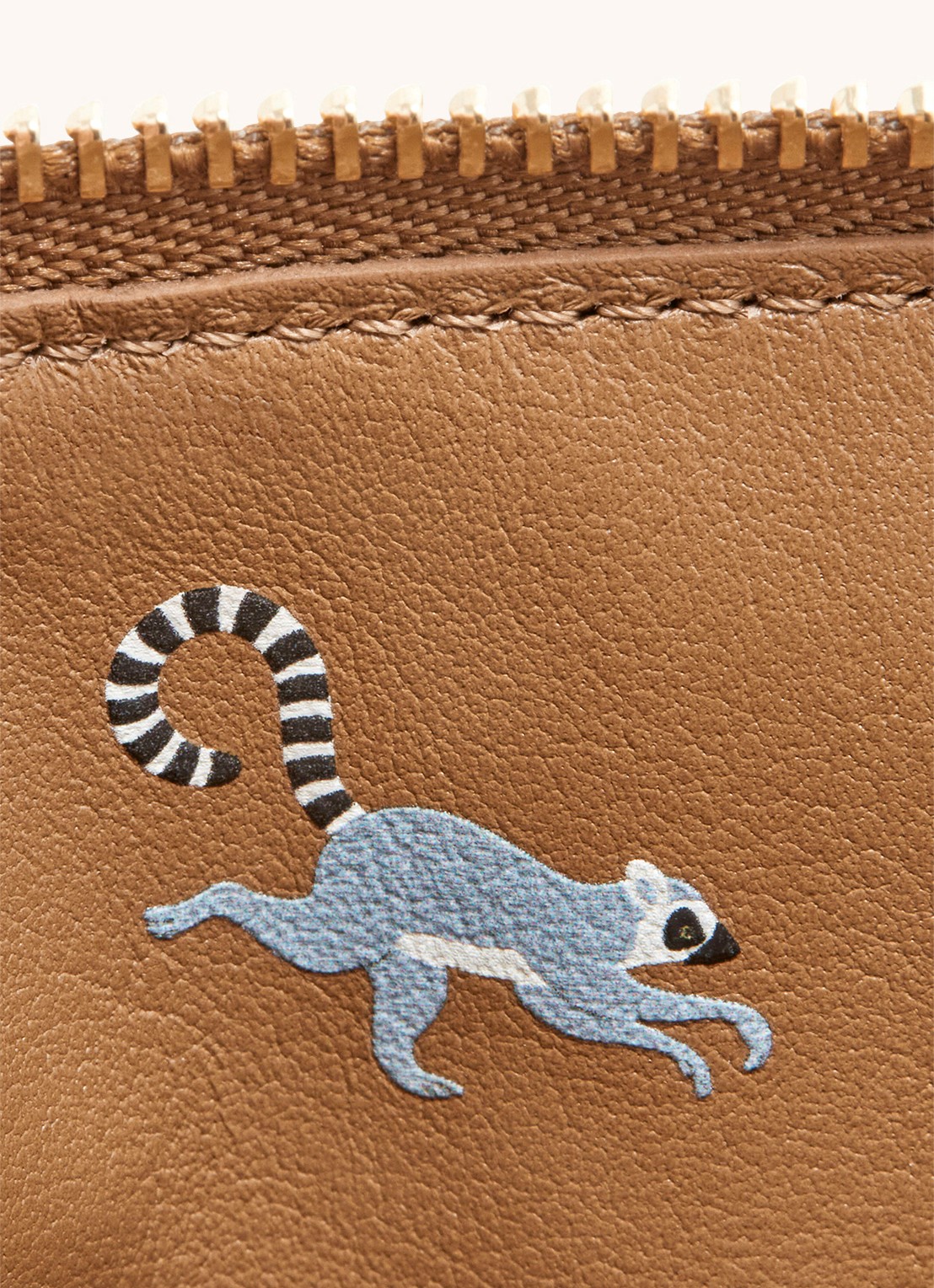 LOEWE Lemurs pasjeshouder van kalfsleer - detail 5 camel
