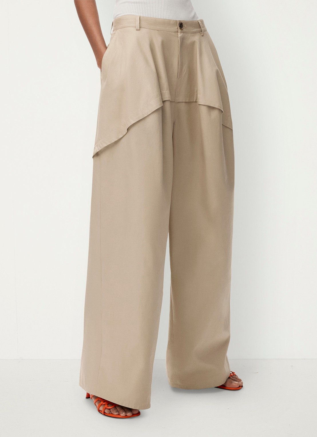 LOEWE Mid waist wide fit pantalon met steekzakken - detail 4 beige