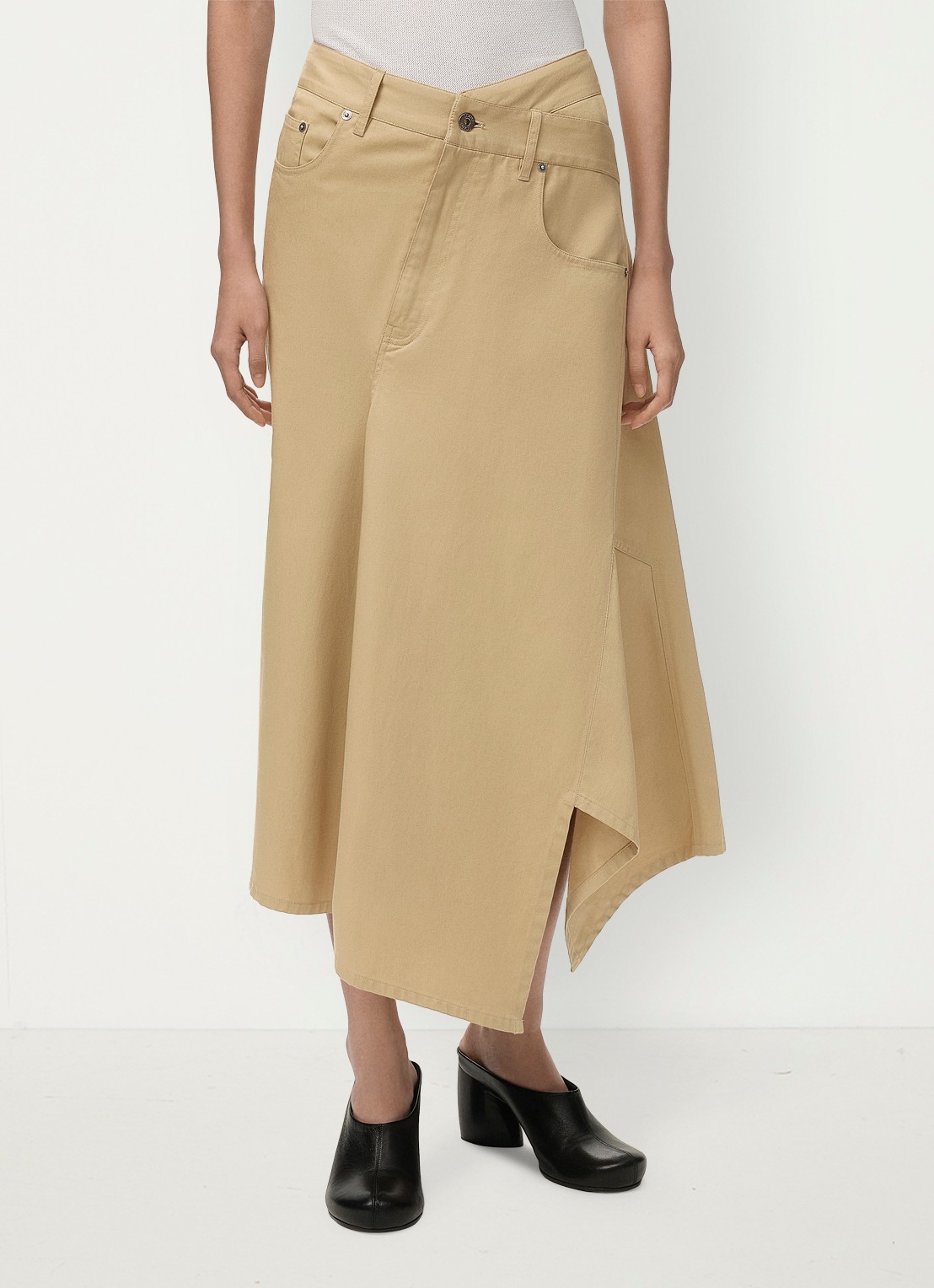 LOEWE Midi rok met asymmetrisch detail - detail 4 beige