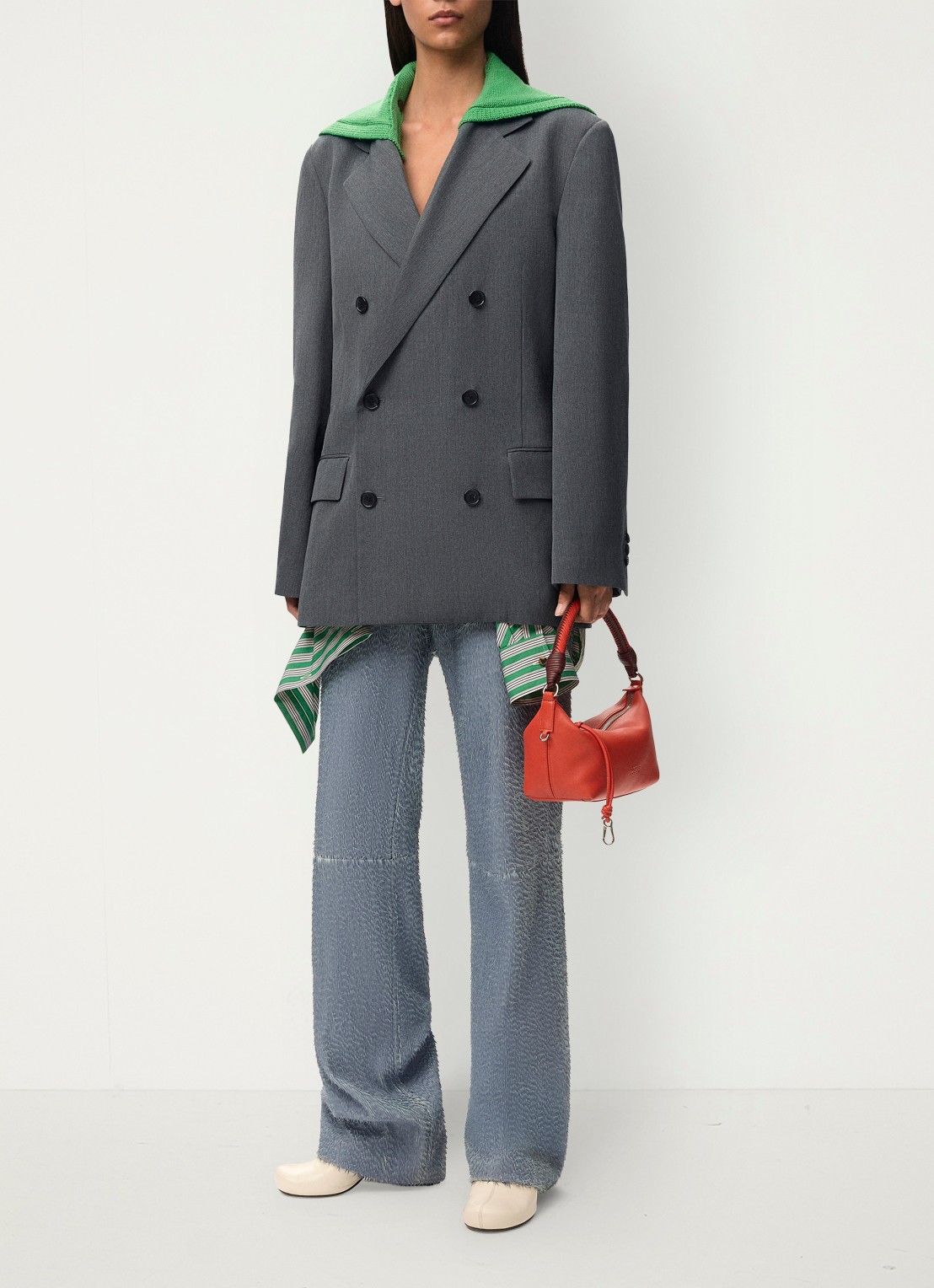 LOEWE Oversized double-breasted blazer van wol met uitneembare kraag - voorkant 7 grijs
