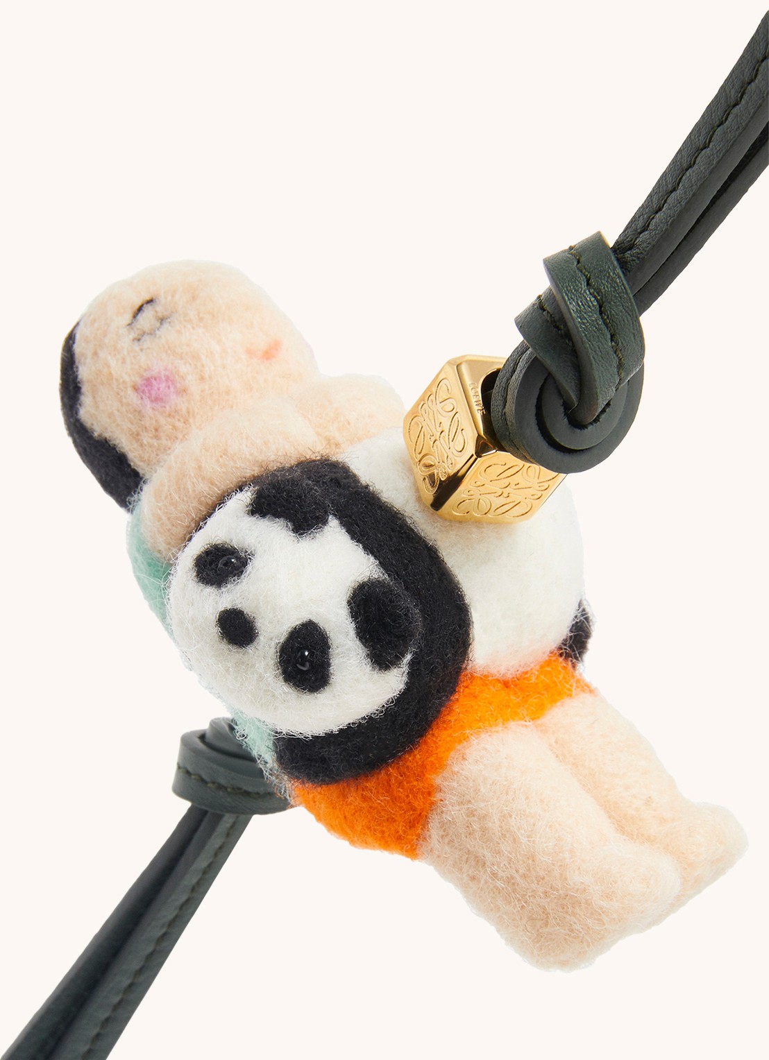 LOEWE Panda tasbedel van kalfsleer - voorkant 2 bronsgroen