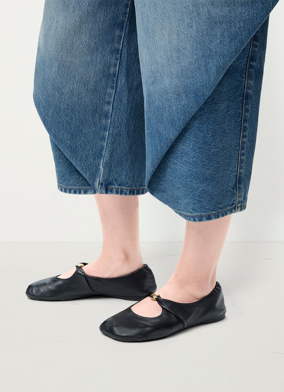 LOEWE Pebble Soft ballerina van lamsleer - voorkant 2 zwart