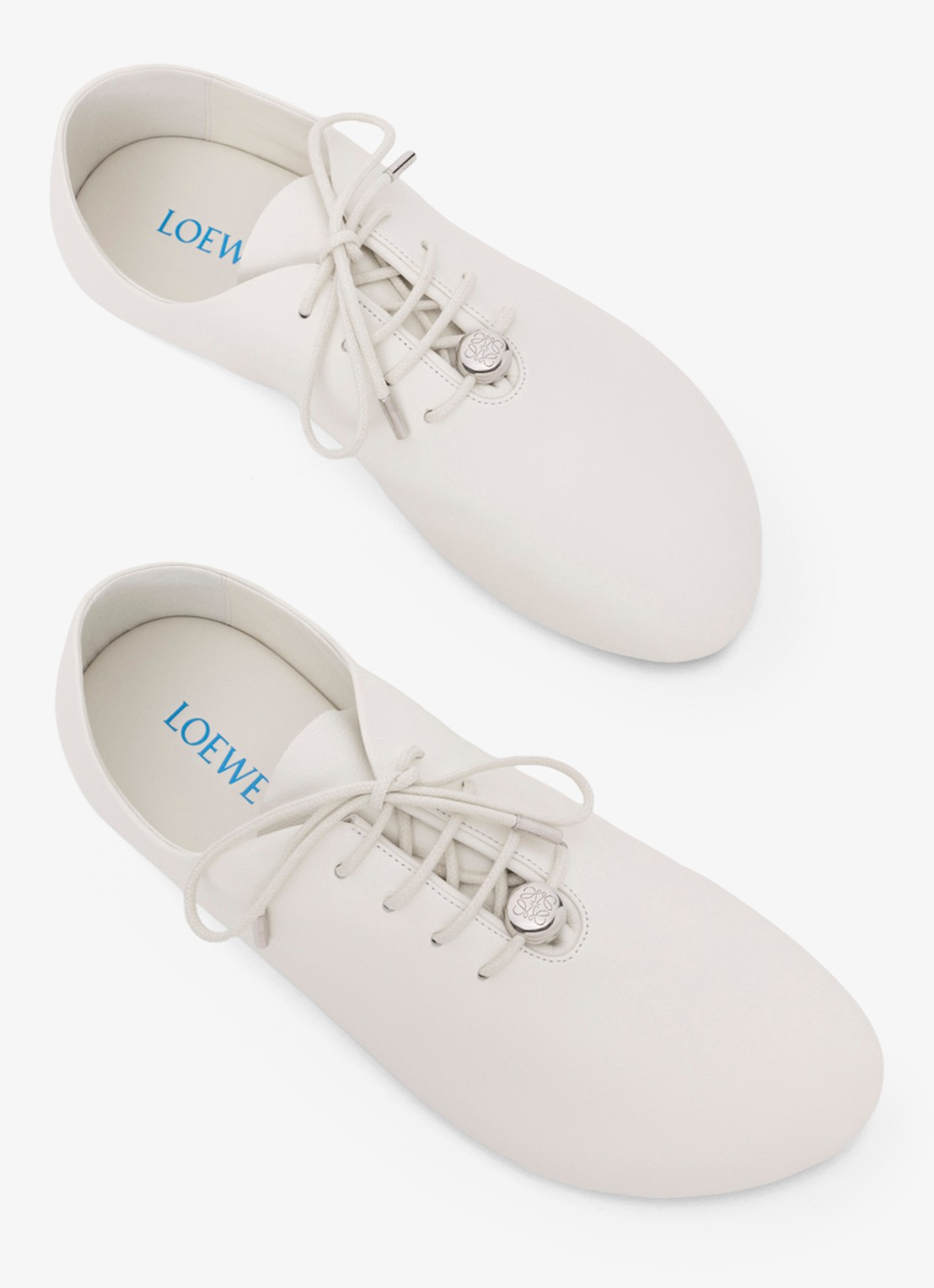 LOEWE Pebble Soft Lace-Up sneaker van kalfsleer - detail 2 wit