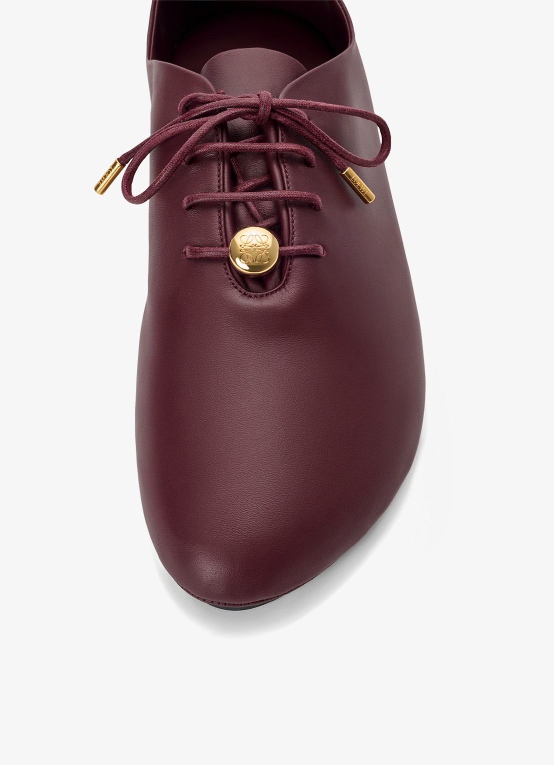 LOEWE Pebble Soft Lace-Up sneaker van kalfsleer - detail 4 donkerrood