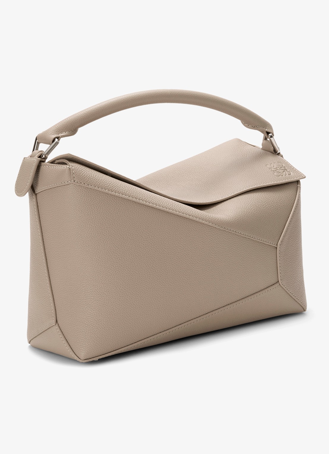 LOEWE Puzzle Edge Medium handtas van kalfsleer - voorkant 2 zand
