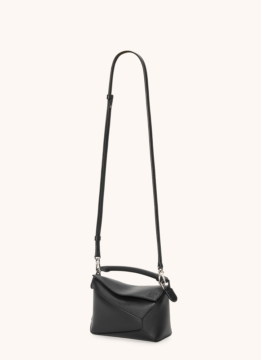 LOEWE Puzzle Edge Mini handtas van kalfsleer - detail 2 zwart