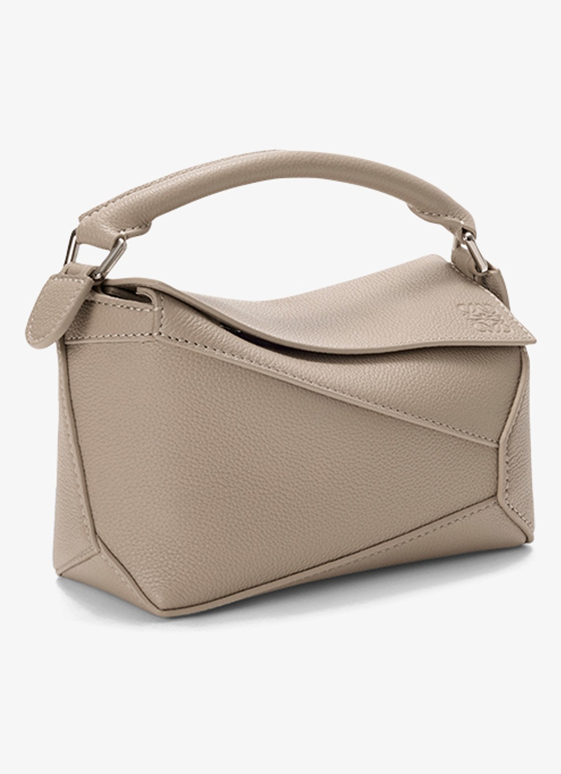 LOEWE Puzzle Edge Mini handtas van kalfsleer - voorkant 3 zand