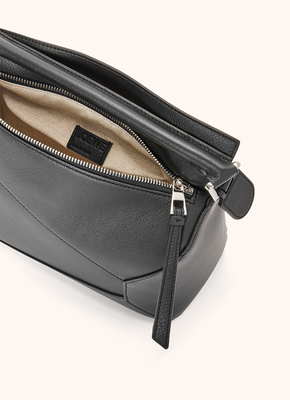 LOEWE Puzzle Edge Small handtas van kalfsleer - detail 4 zwart