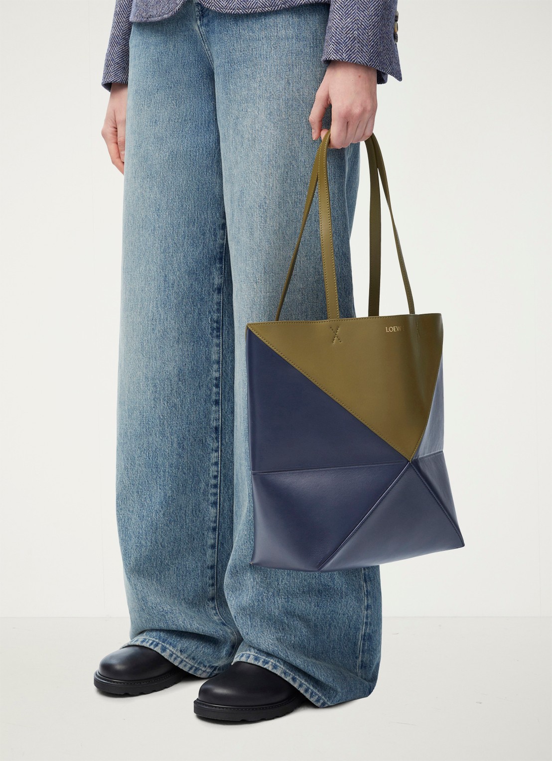 LOEWE Puzzle Fold Medium shopper van kalfsleer - voorkant 8 donkerblauw