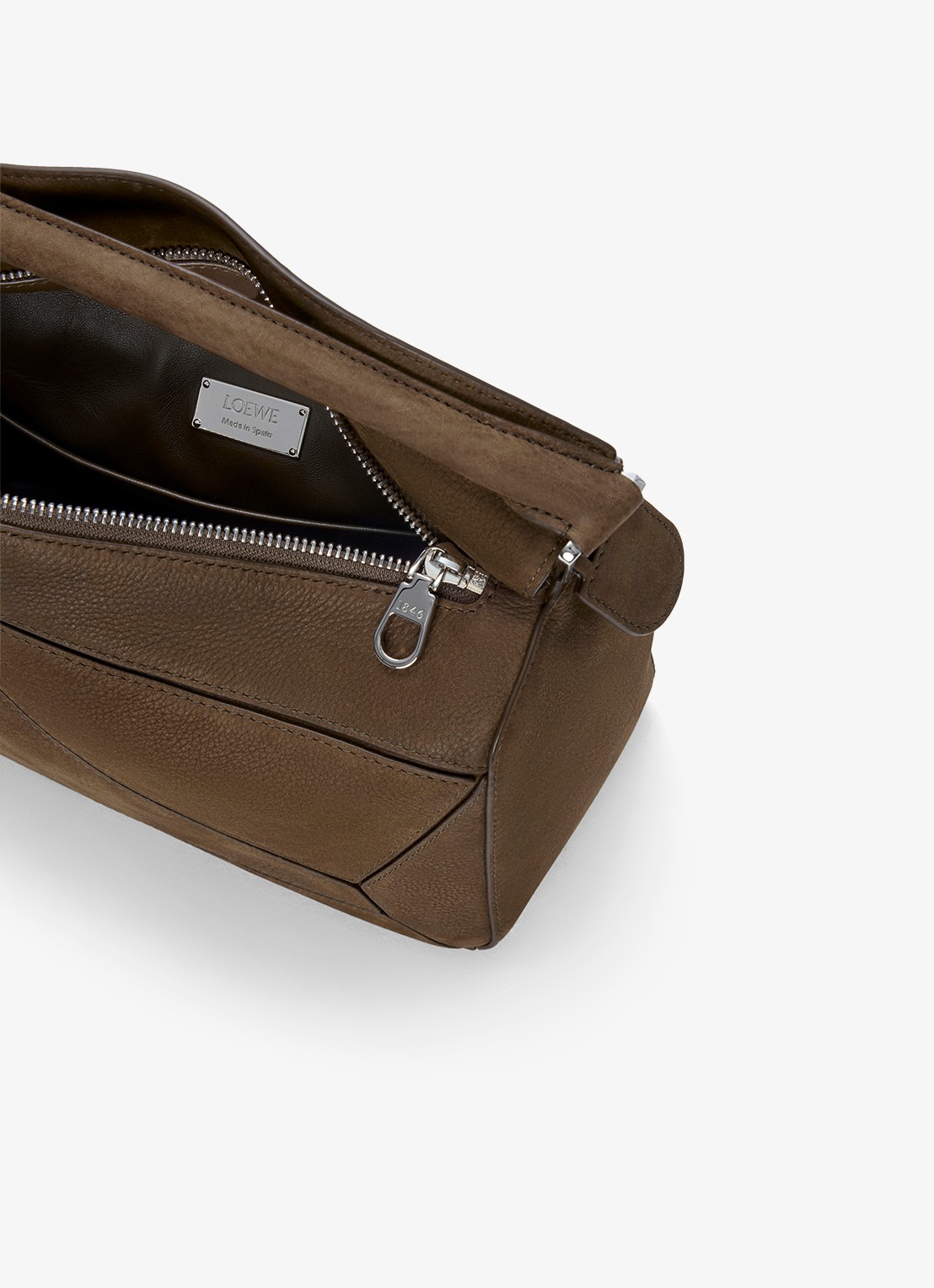 LOEWE Puzzle Small handtas van nubuck - detail 5 bruin