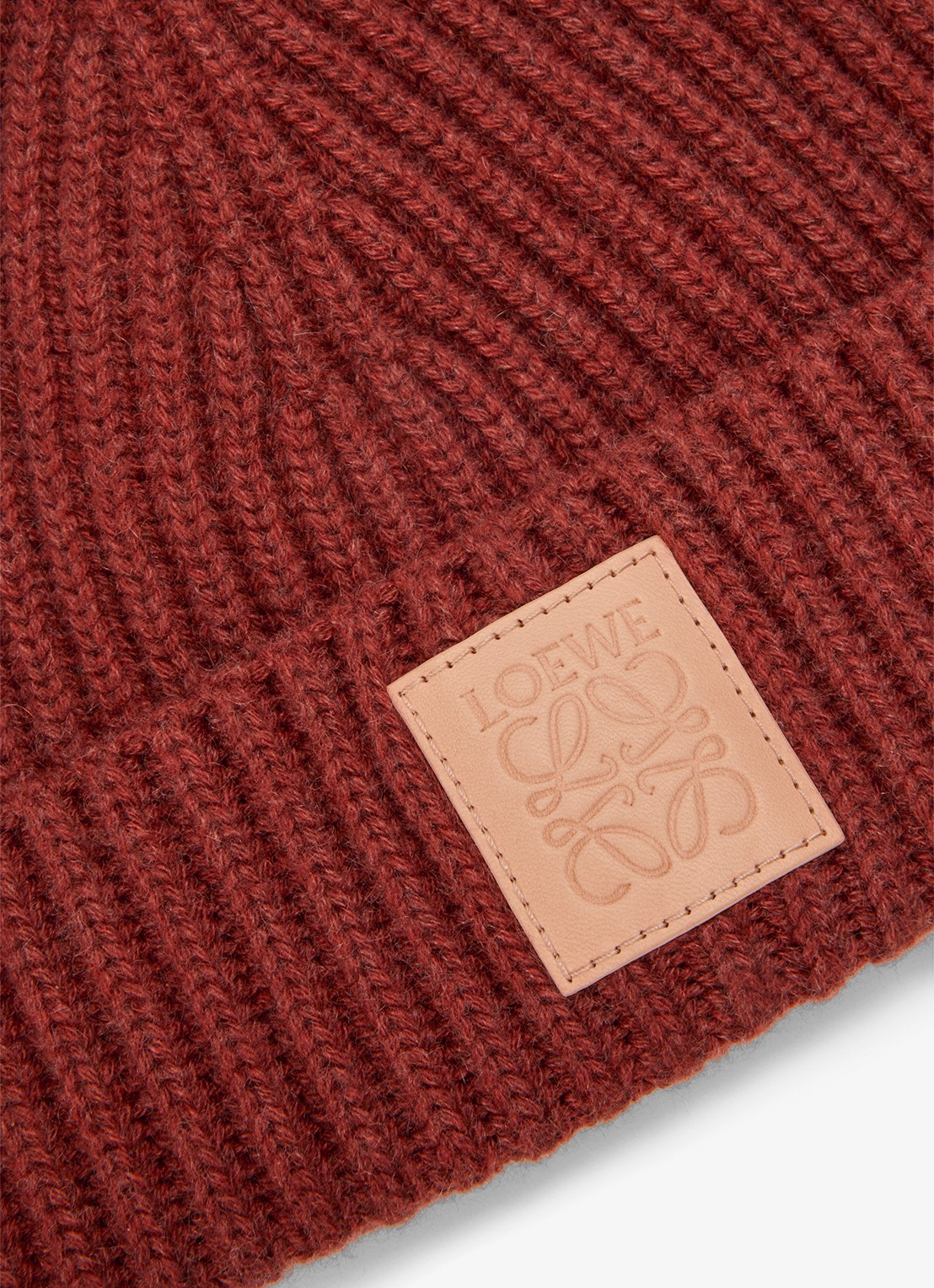 LOEWE Ribgebreide muts van kasjmier met logo - detail 3 roodbruin