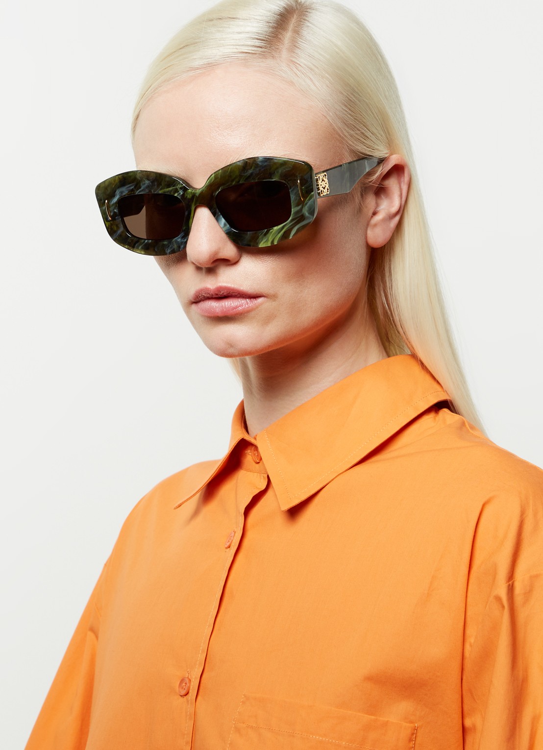LOEWE Screen zonnebril LW40114I - voorkant 2 groen
