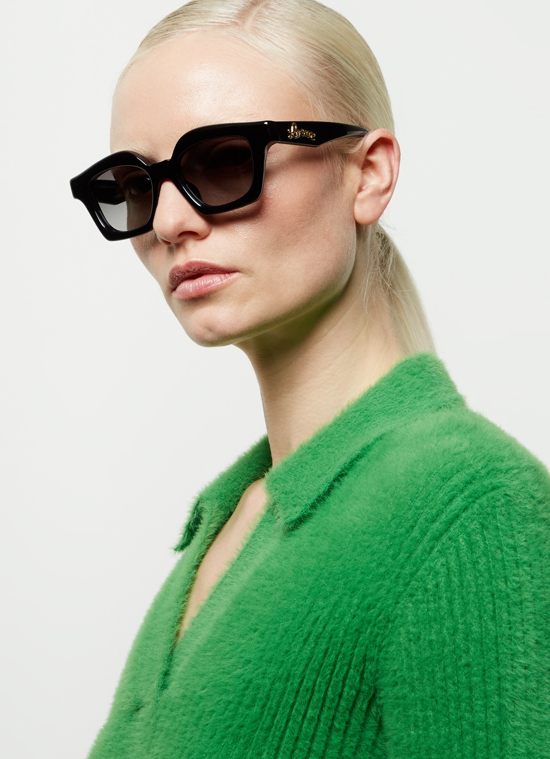 LOEWE Small Browline zonnebril LW40078I - voorkant 5 zwart
