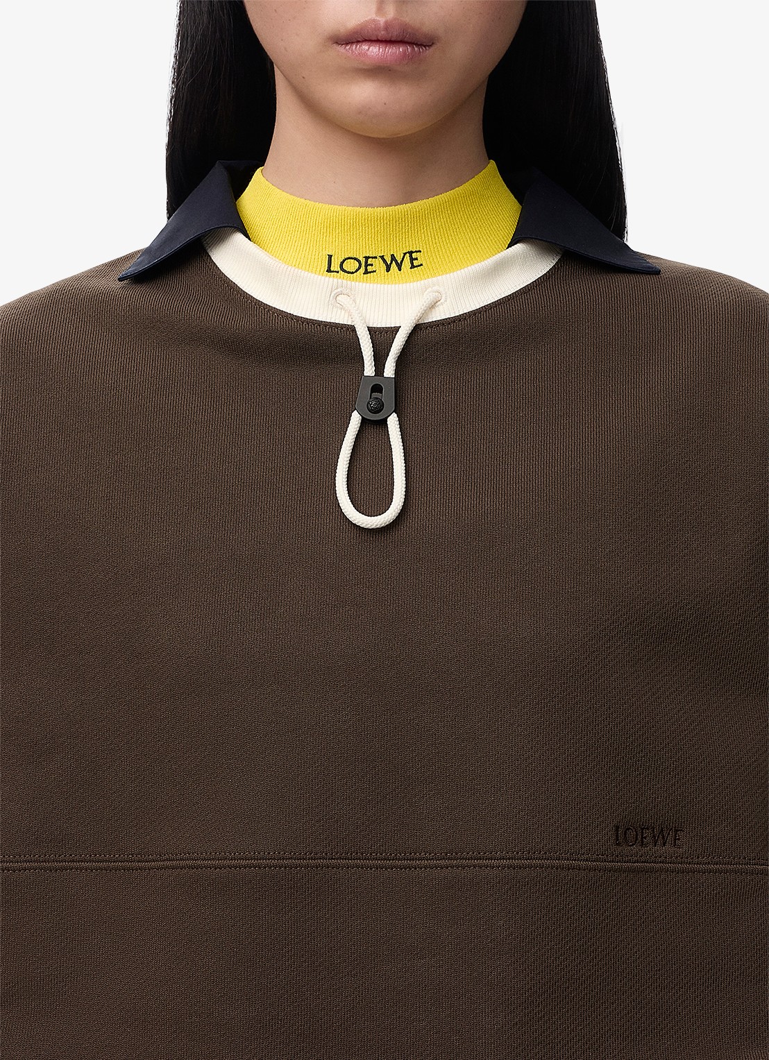 LOEWE Sweater met trekkoord en logo - detail 2 bruin