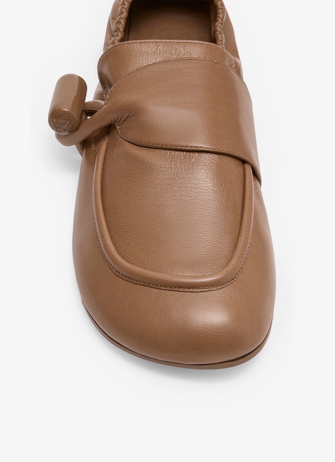 LOEWE Toggle loafer van kalfsleer - detail 4 bruin