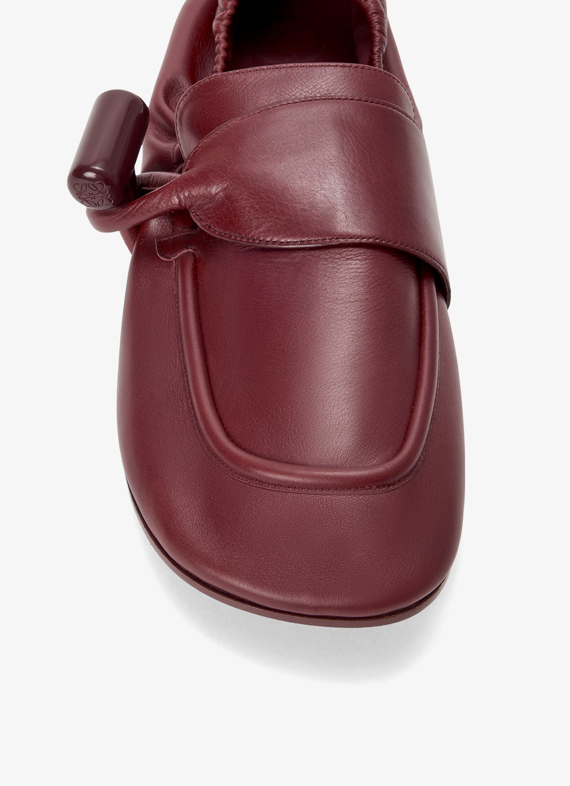 LOEWE Toggle loafer van kalfsleer - detail 4 donkerrood