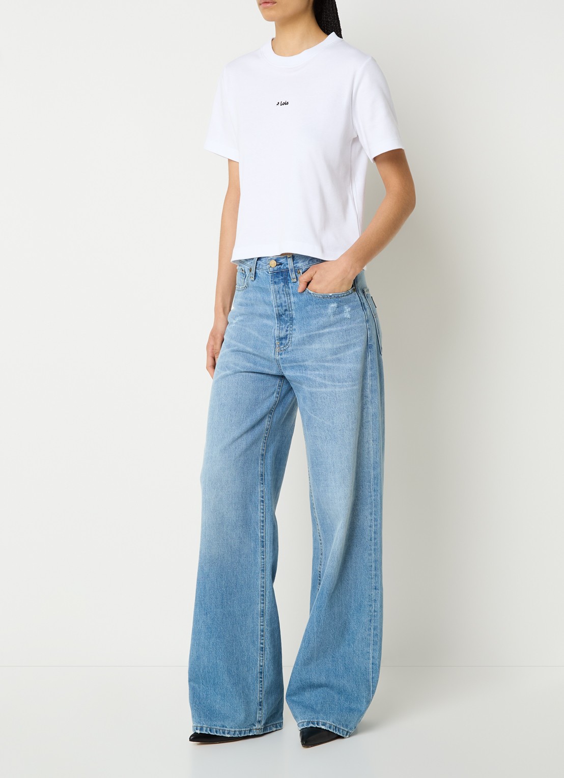 Lois Cherry T-shirt met logo - voorkant 3 wit