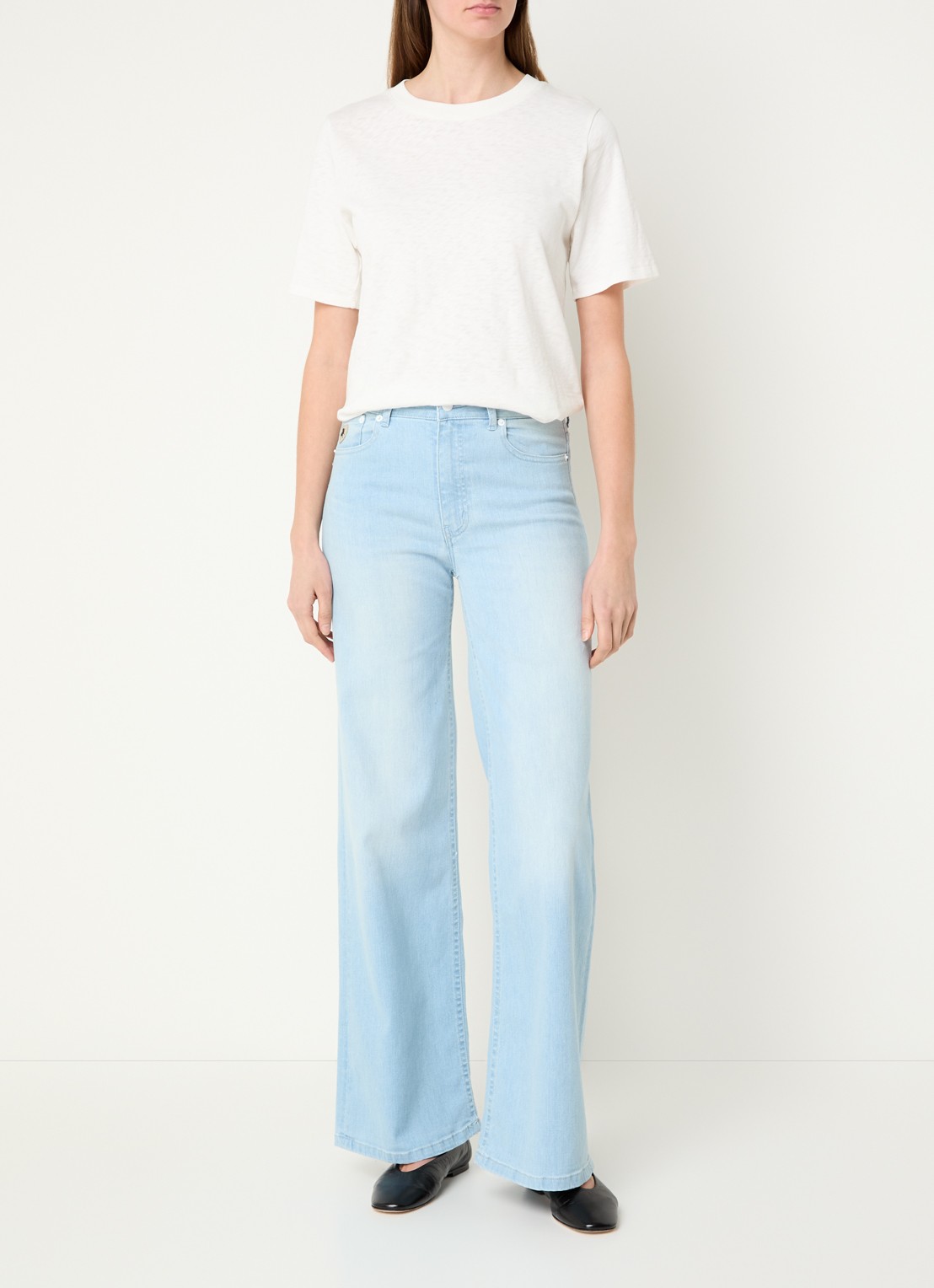 Lois Hypersoft high waist flared jeans met steekzakken - voorkant 3 indigo