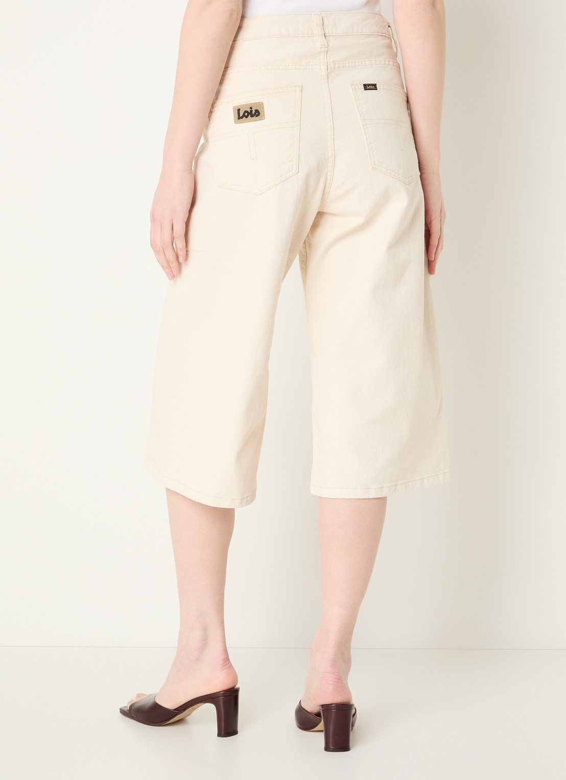 Lois Pipe high waist straight fit korte broek van denim - achterkant gebroken wit