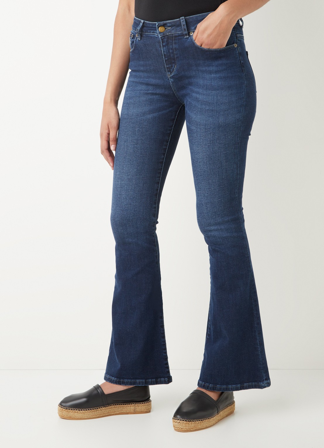 Lois Raval high waist flared fit jeans met donkere wassing - detail 3 indigo