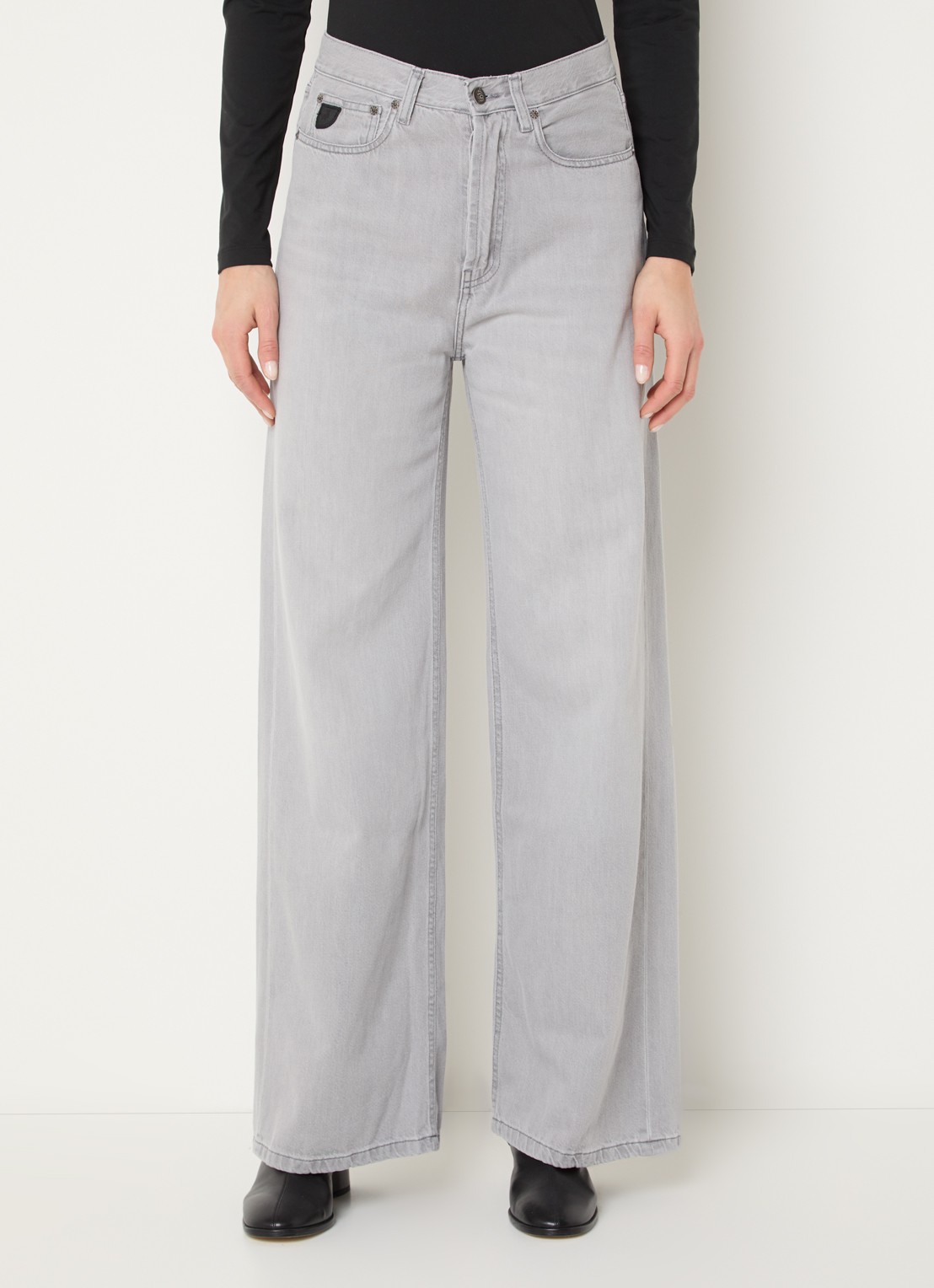 Lois Skater high waist loose fit jeans met gekleurde wassing - detail 2 grijs