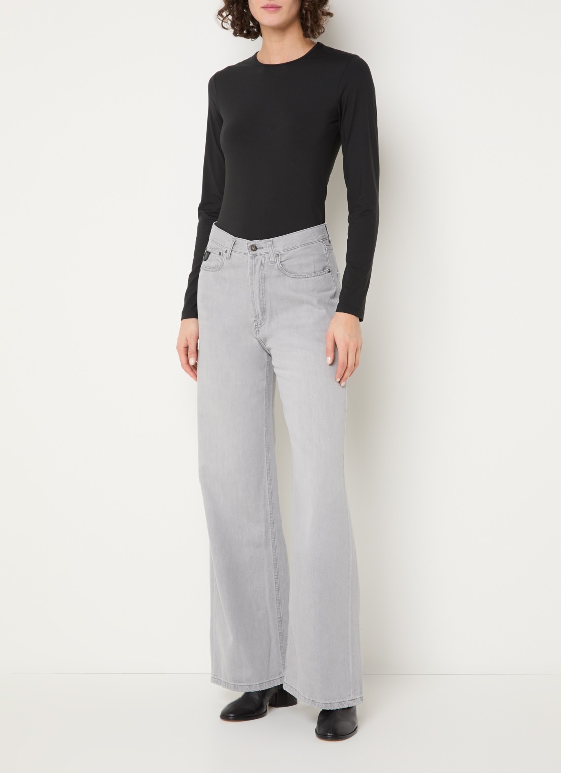 Lois Skater high waist loose fit jeans met gekleurde wassing - voorkant 5 grijs