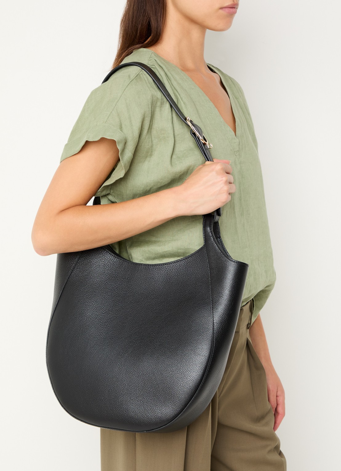 Longchamp Le Foulonné schoudertas L van leer - voorkant 5 zwart