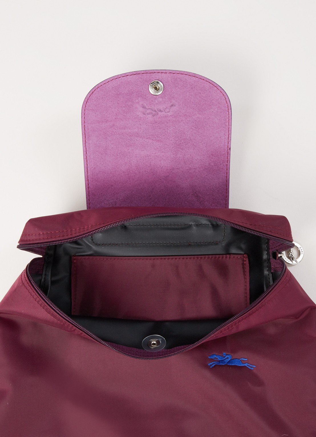 Longchamp Le Pliage Club rugzak met leren details - detail 2 aubergine