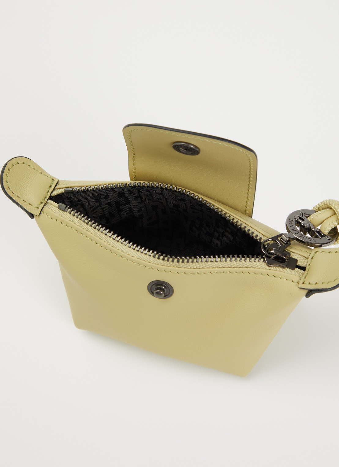 Longchamp Le Pliage clutch XS van leer - detail 3 lichtgroen