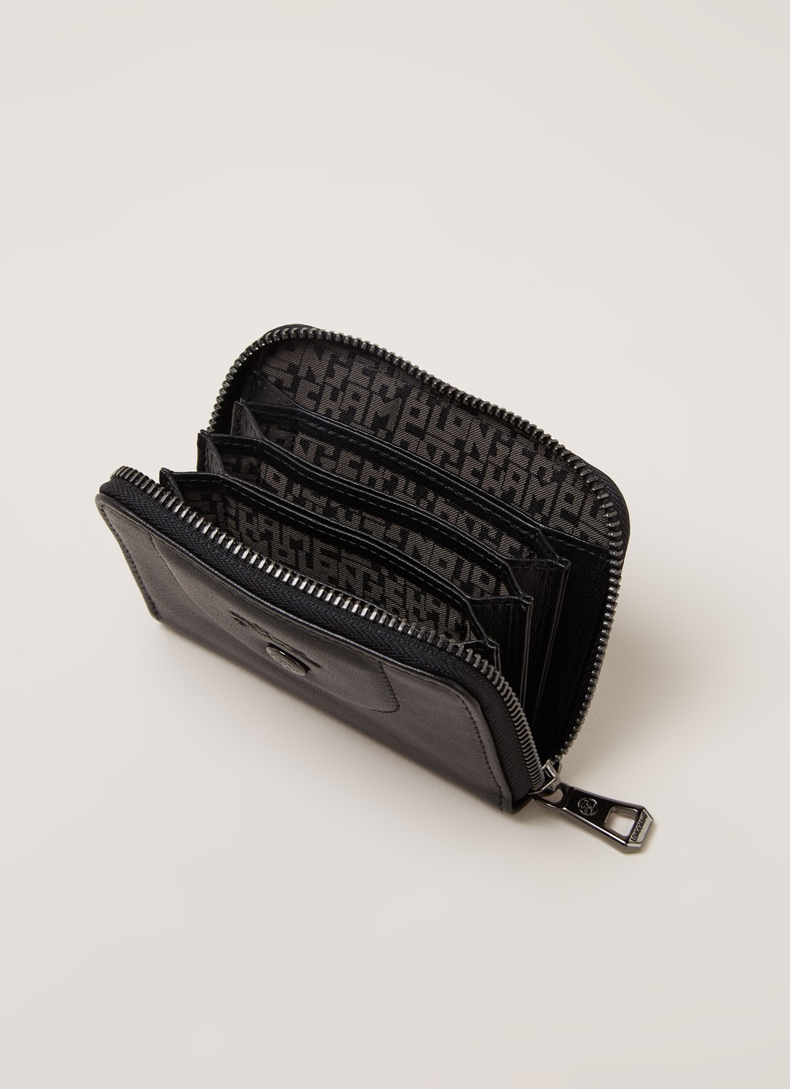 Longchamp Le Pliage Cuir portemonnee van leer - detail zwart