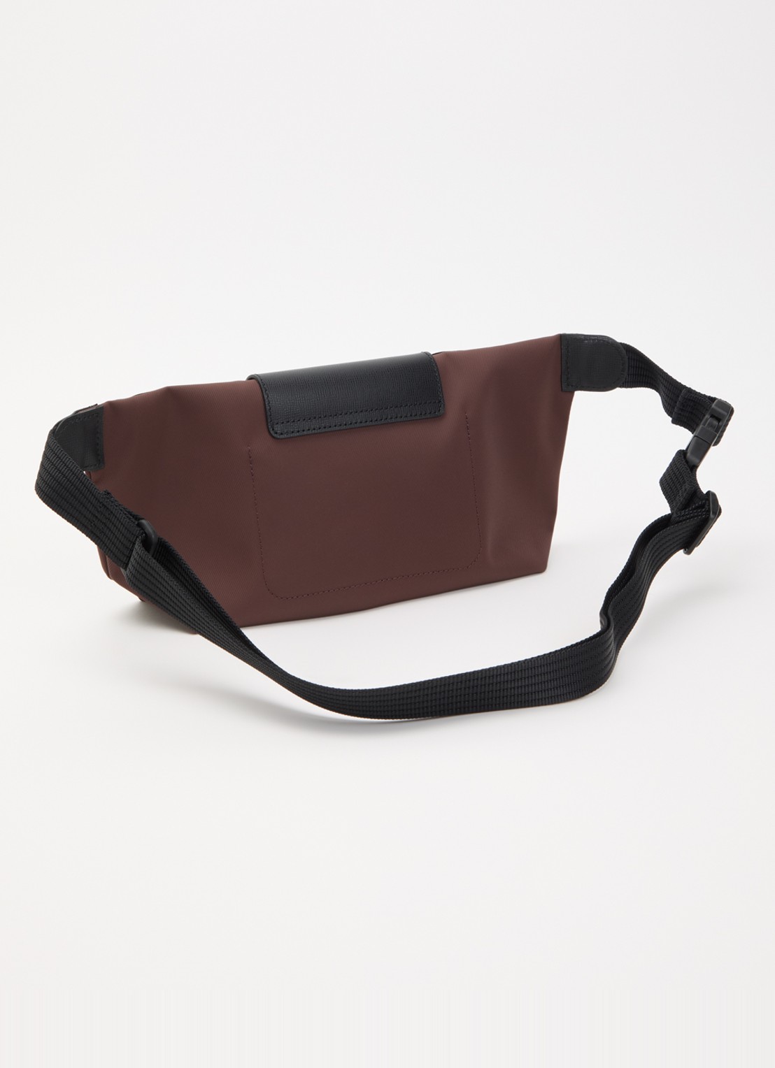Longchamp Le Pliage Energy heuptas M van canvas met leren details - achterkant 2 donkerbruin