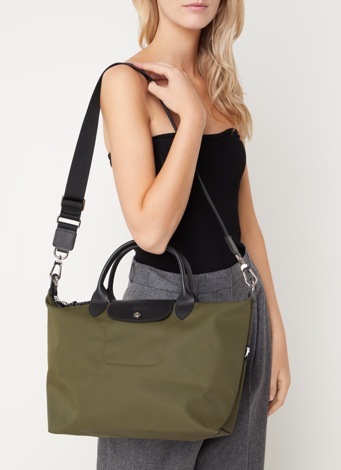 Longchamp Le Pliage Green handtas M met leren details - voorkant 2 khaki