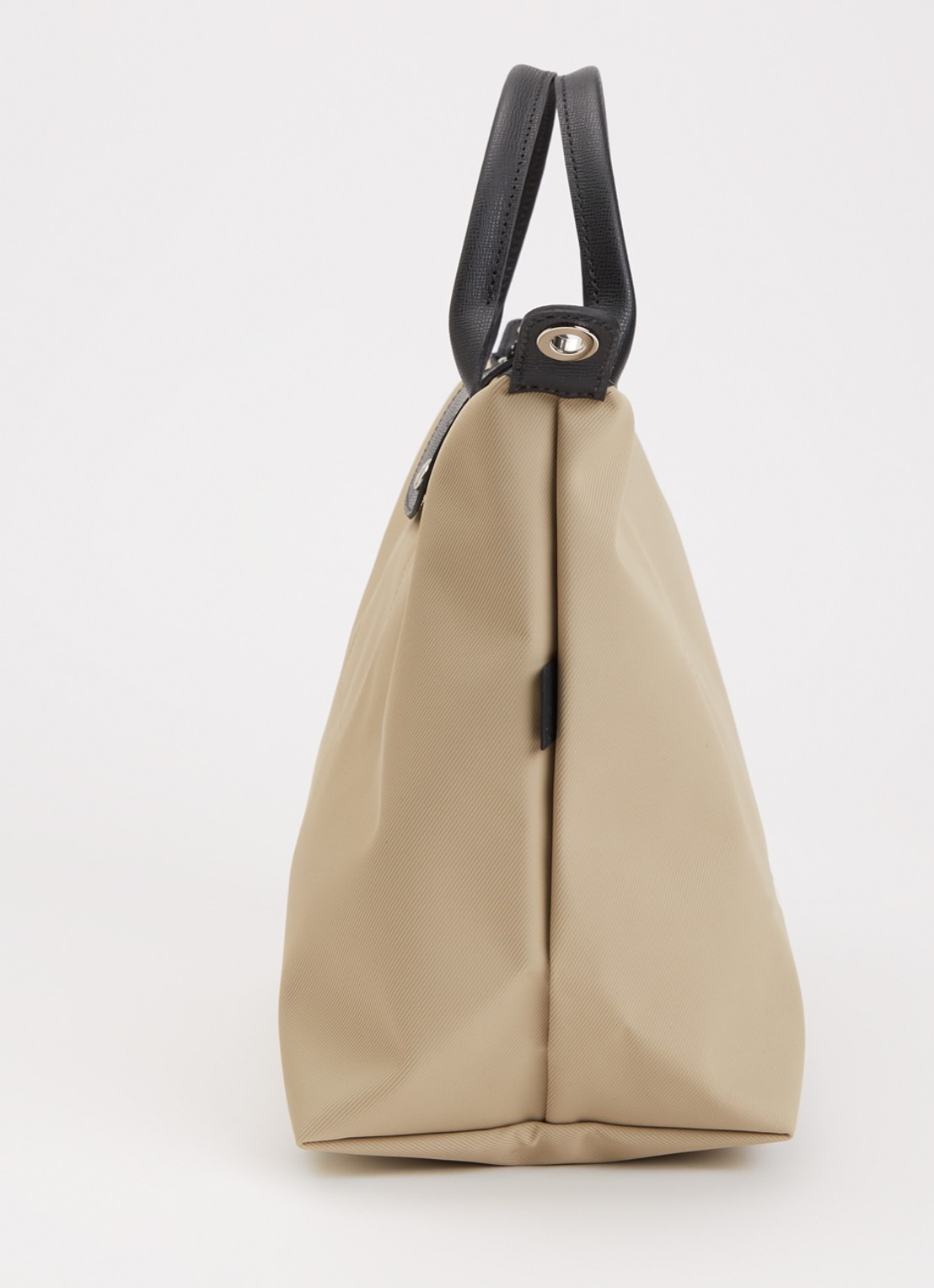 Longchamp Le Pliage Green handtas M met leren details - detail 2 beige