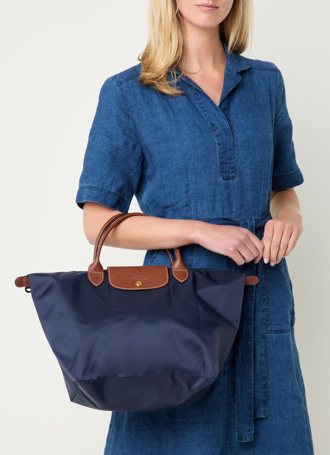 Longchamp Le Pliage handtas M met leren details - voorkant 3 donkerblauw