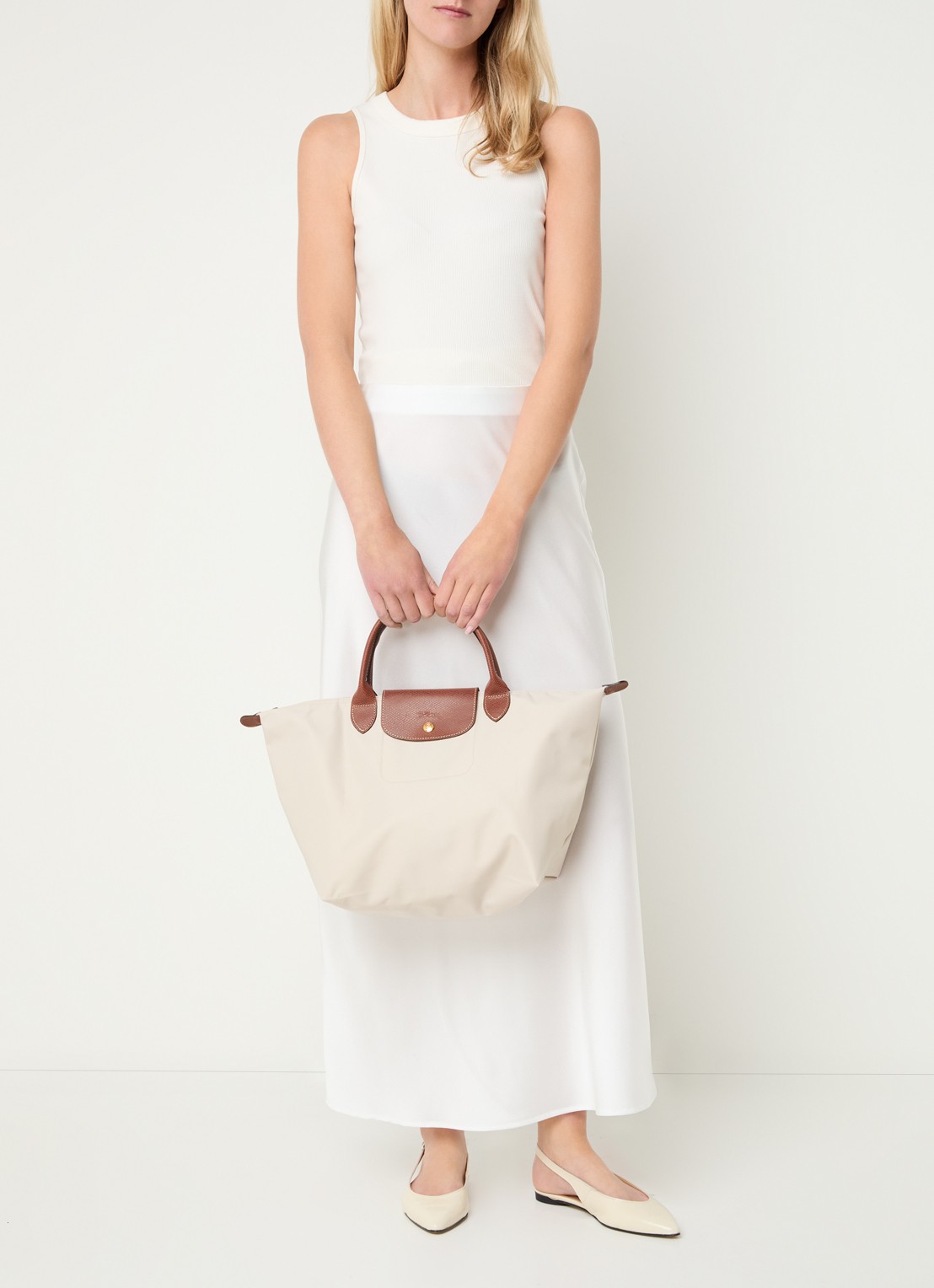 Longchamp Le Pliage handtas M met leren details - voorkant 2 creme