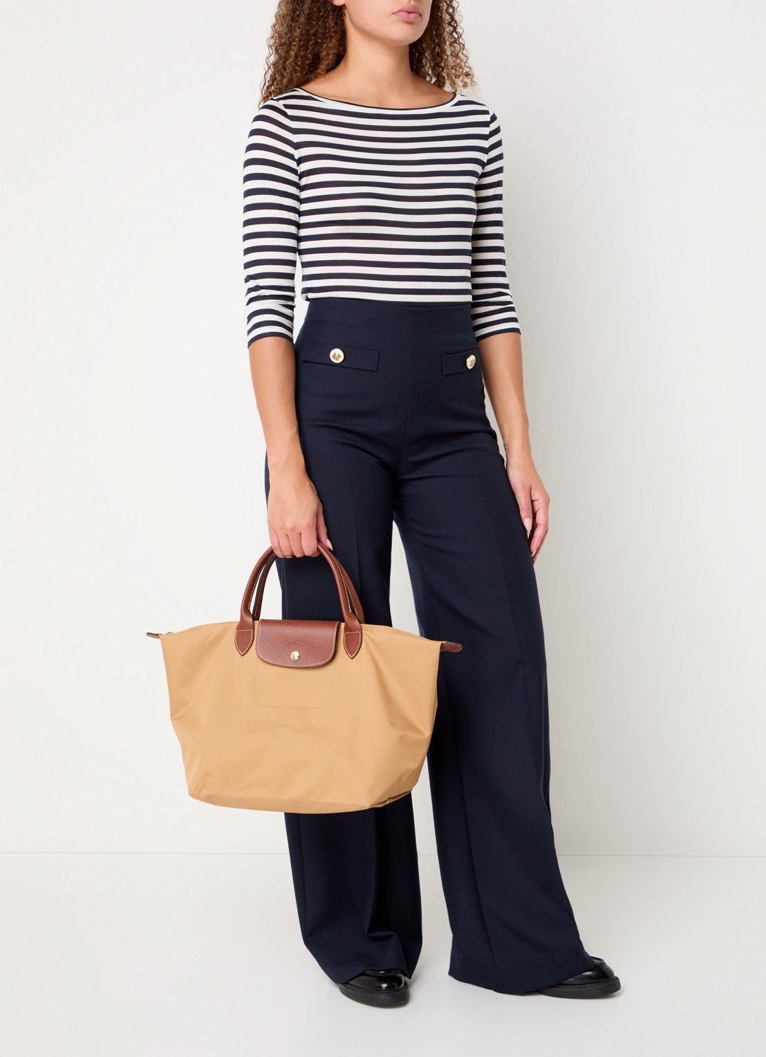 Longchamp Le Pliage handtas M met leren details - voorkant 5 camel