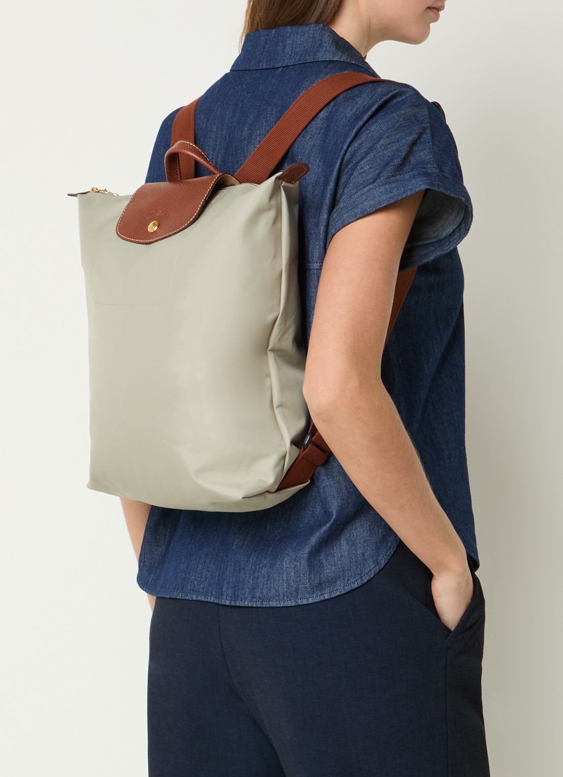 Longchamp Le Pliage Original rugzak M met leren details - voorkant 2 grijs