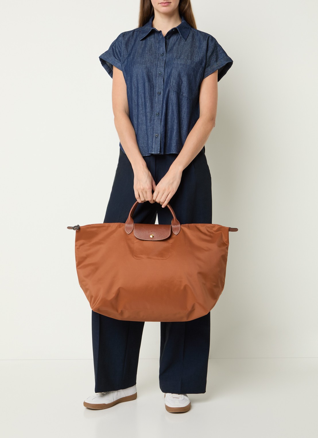 Longchamp Le Pliage reistas L met leren details - voorkant 7 cognac