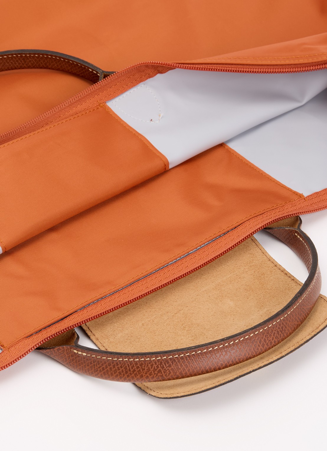 Longchamp Le Pliage reistas L met leren details - detail 4 oranjebruin