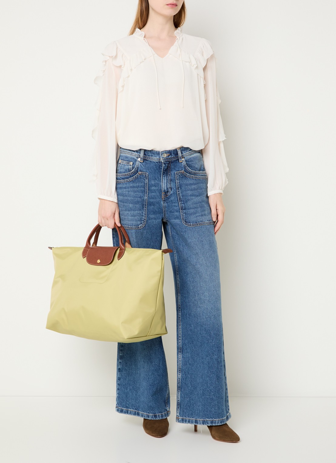 Longchamp Le Pliage reistas L met leren details - voorkant 3 lime