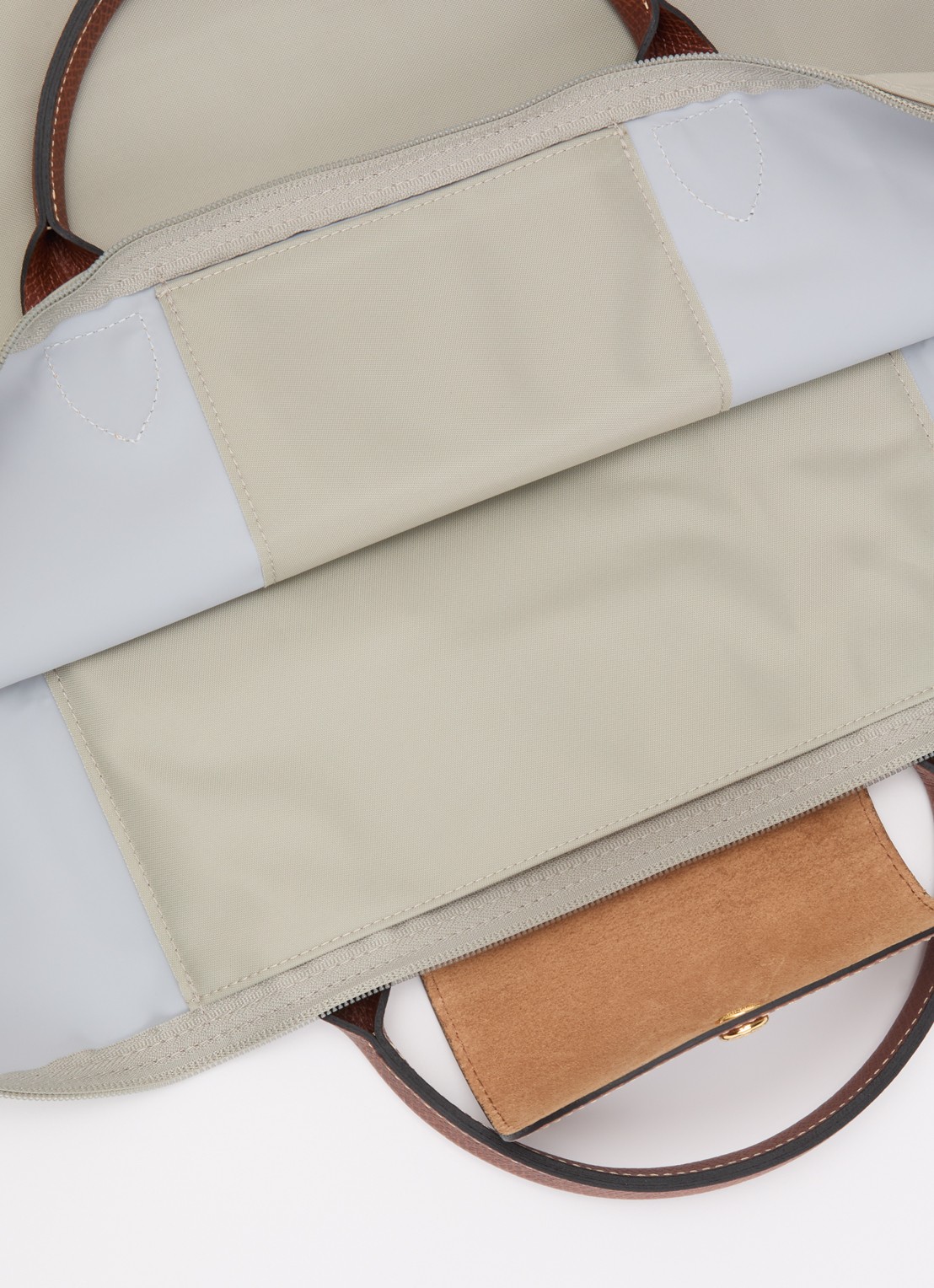 Longchamp Le Pliage reistas XL met leren details - detail 4 grijs