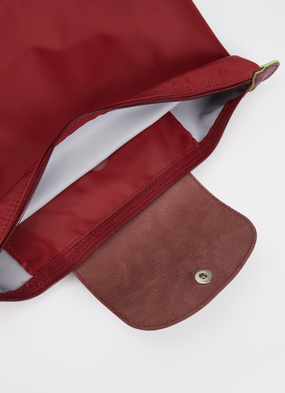 Longchamp Le Pliage rugzak M met leren details - detail 2 bordeauxrood