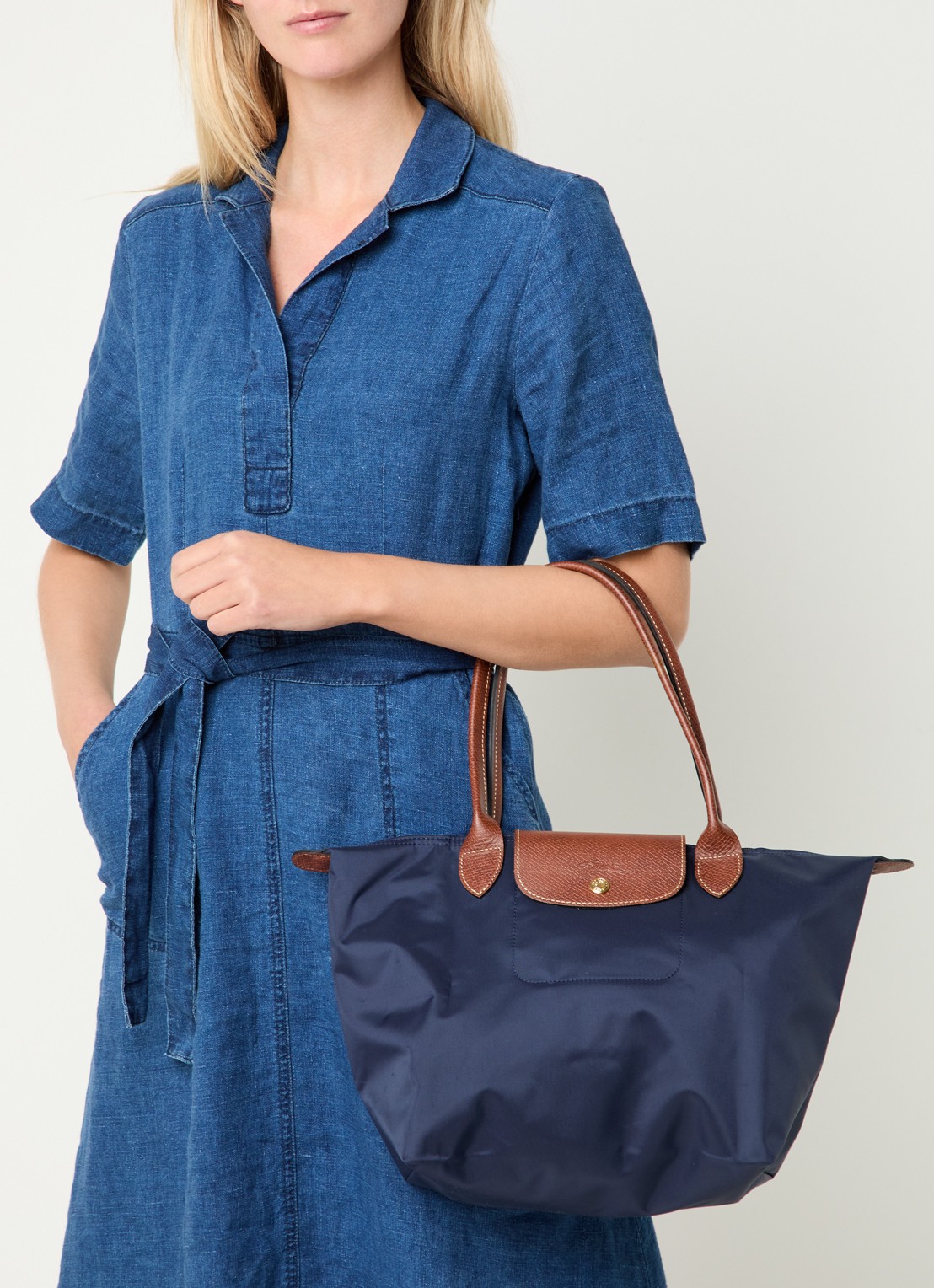 Longchamp Le Pliage schoudertas M met leren details - voorkant 7 donkerblauw