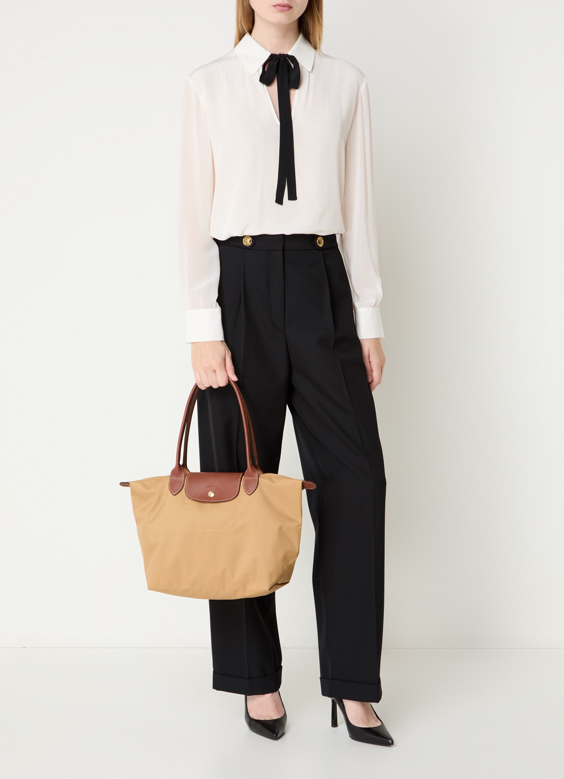Longchamp Le Pliage schoudertas M met leren details - voorkant 6 camel