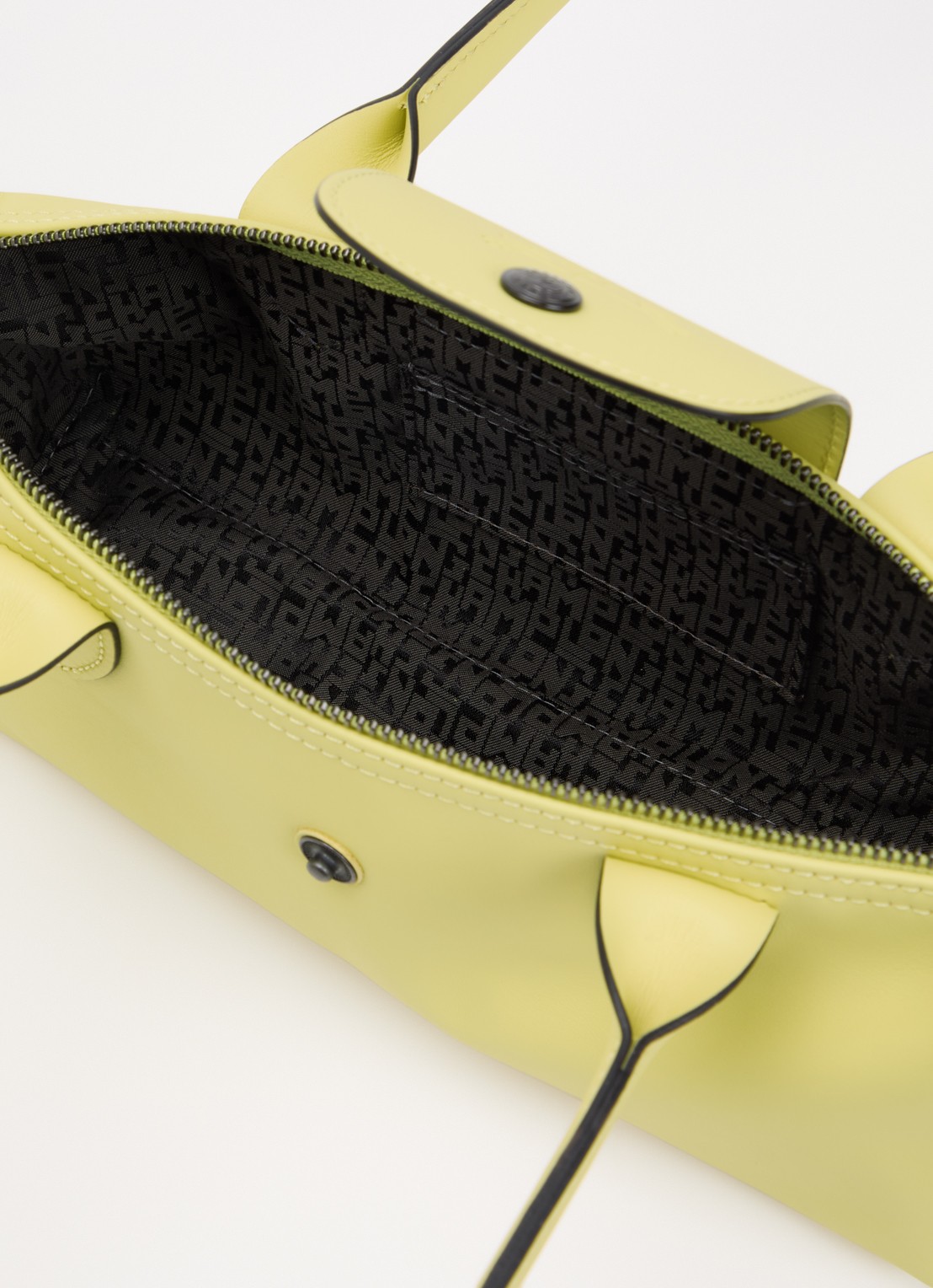 Longchamp Le Pliage Xtra schoudertas M van leer - detail 4 lichtgeel