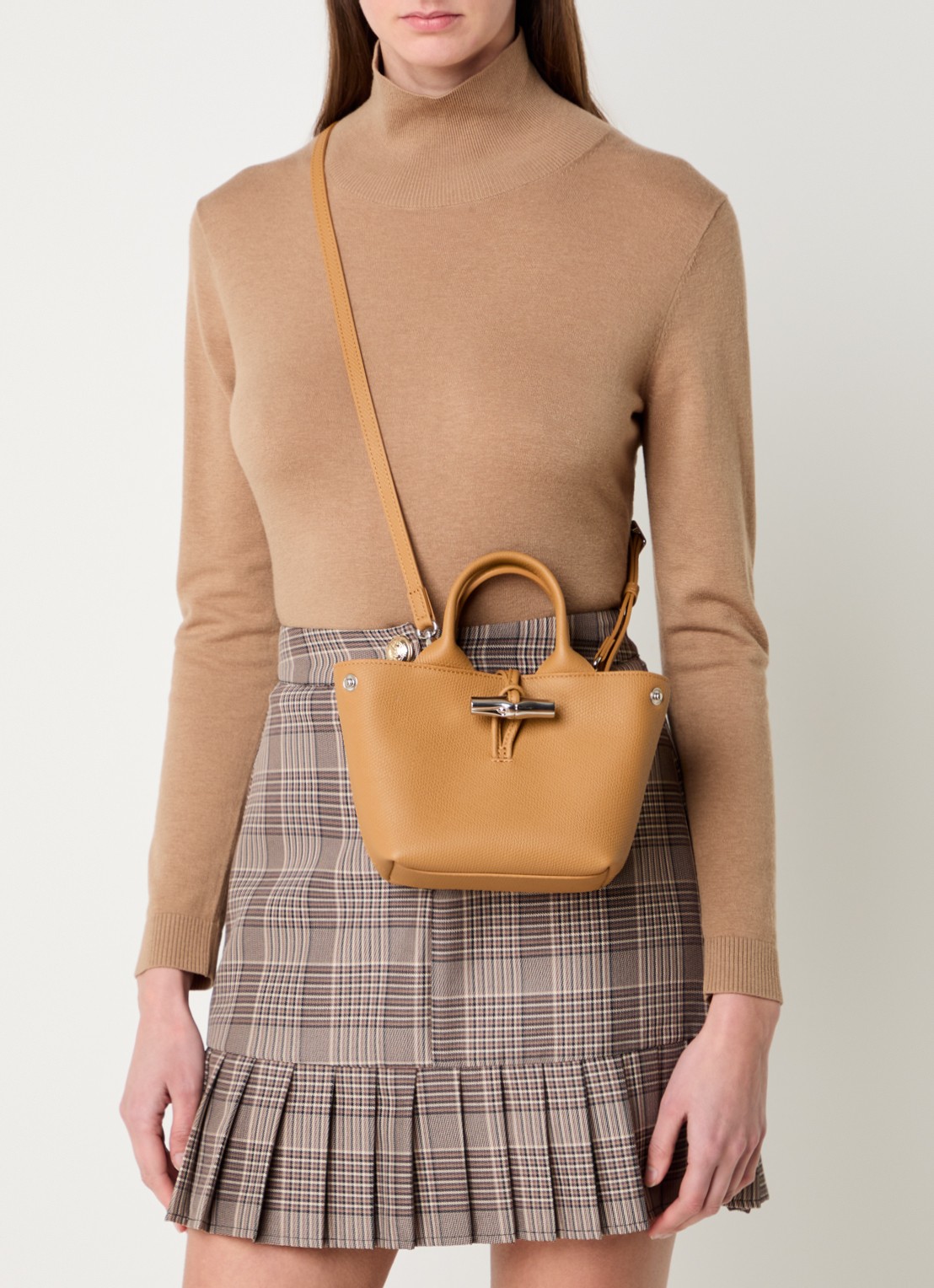 Longchamp Le Roseau handtas XS van leer met afneembare schouderriem - voorkant 3 donkeroranje